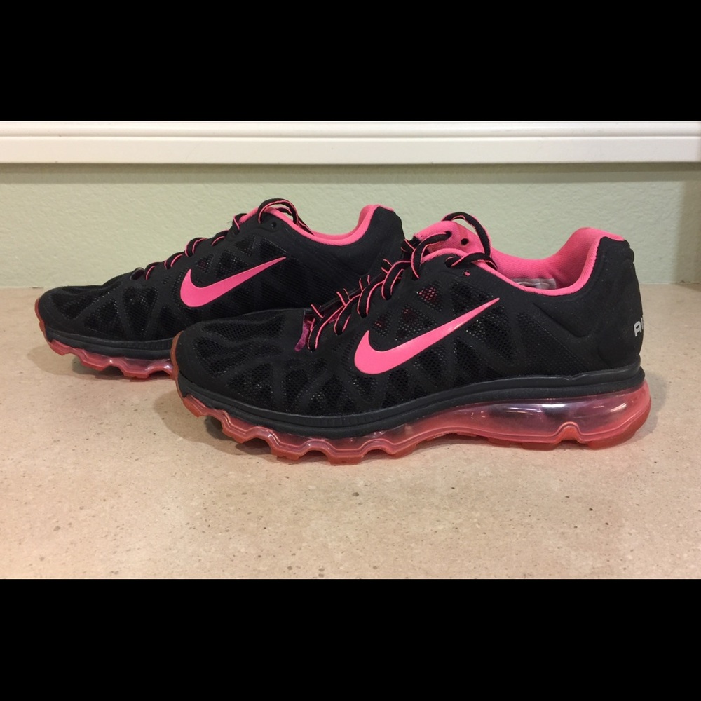 Women’s Nike Airmax size 7.5